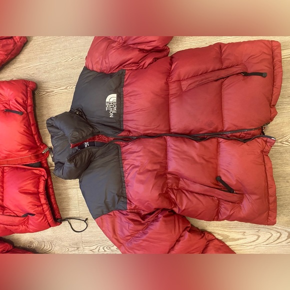 Grey/ Dark Red Retro Nupste - Picture 1 of 3